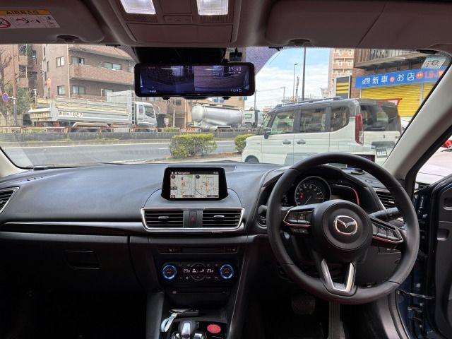 MAZDA AXELA HYBRID 2018 Image 31