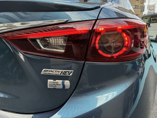 MAZDA AXELA HYBRID 2018 Image 31