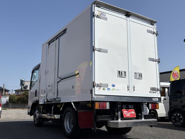 ISUZU ELF 2016 Image 31
