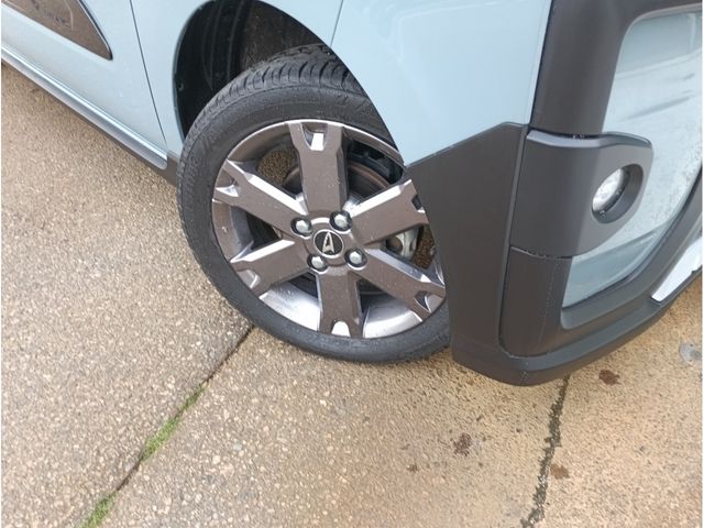 DAIHATSU TANTO FAN CROSS 4WD 2024 Image 31