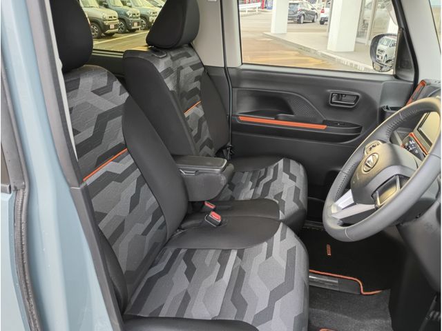 DAIHATSU TANTO FAN CROSS 4WD 2024 Image 31