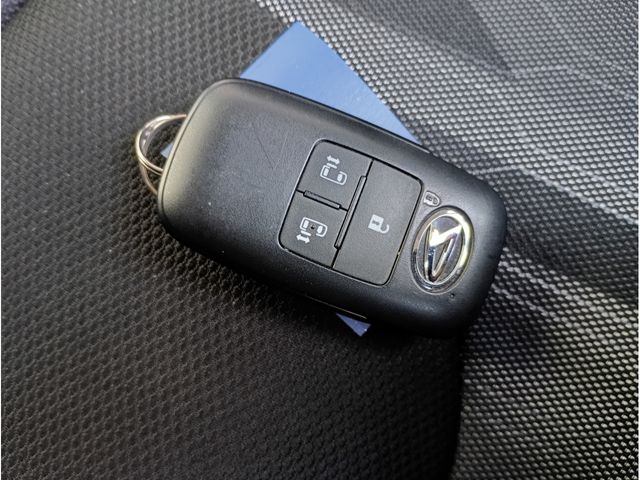 DAIHATSU TANTO FAN CROSS 4WD 2024 Image 31