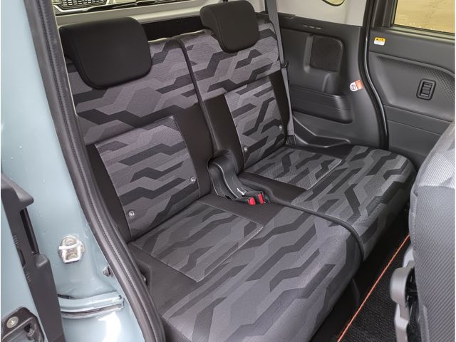 DAIHATSU TANTO FAN CROSS 4WD 2024 Image 31