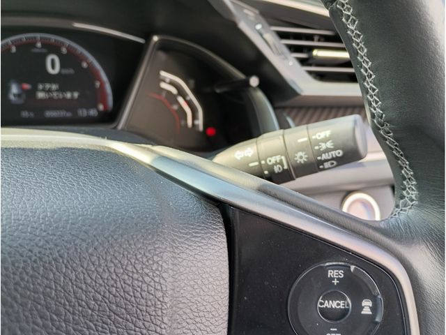 HONDA CIVIC HATCHBACK 2018 Image 31