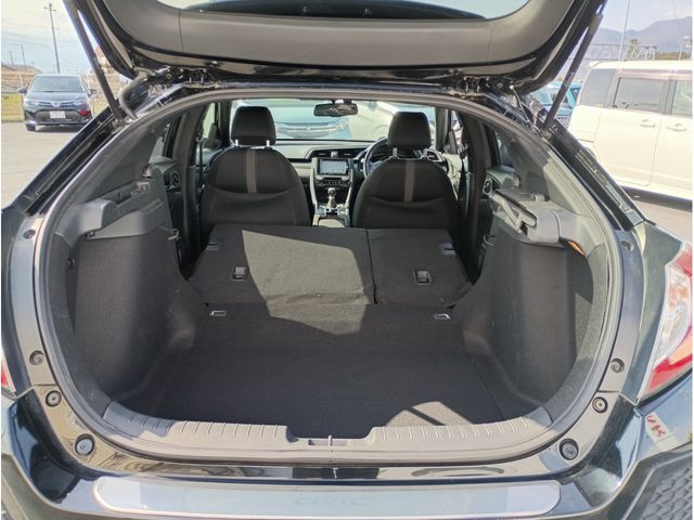 HONDA CIVIC HATCHBACK 2018 Image 31