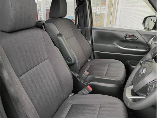 TOYOTA VOXY 2023 Image 31