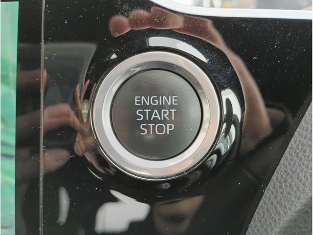 TOYOTA VOXY 2023 Image 31