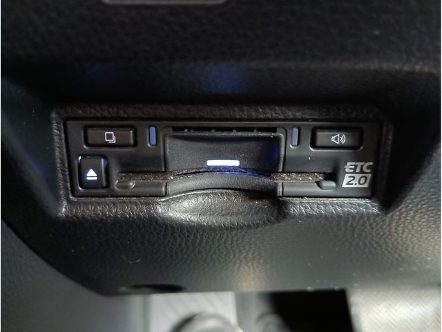 TOYOTA VOXY 2023 Image 31