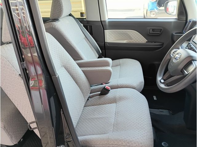 DAIHATSU TANTO 2021 Image 31