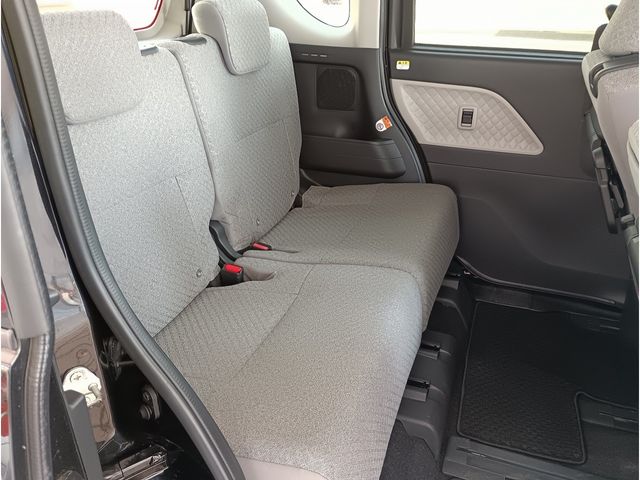 DAIHATSU TANTO 2021 Image 31