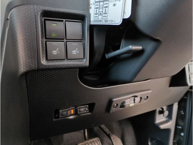 DAIHATSU TANTO 2021 Image 31