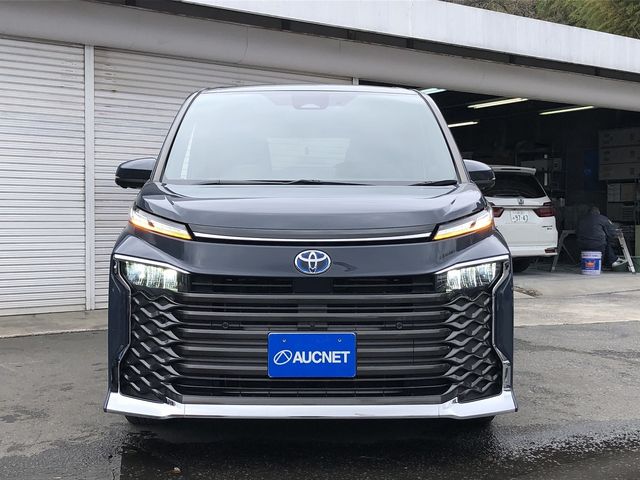 TOYOTA VOXY HYBRID 2023 Image 31
