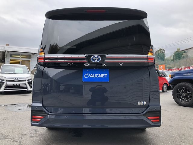 TOYOTA VOXY HYBRID 2023 Image 31