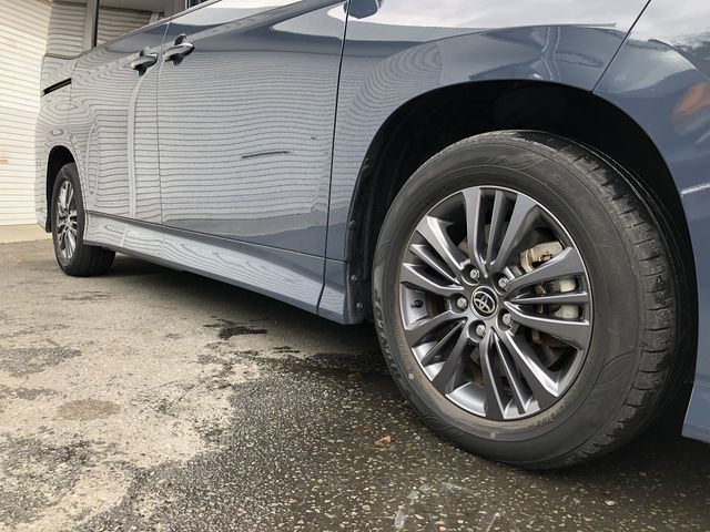 TOYOTA VOXY HYBRID 2023 Image 31