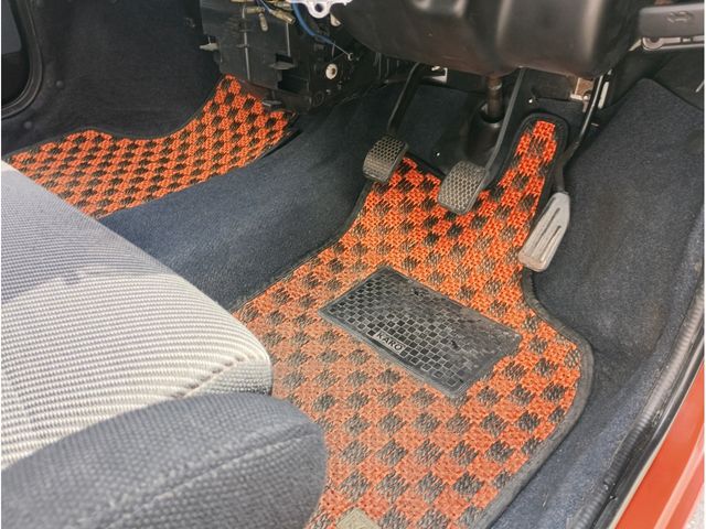 SUZUKI TWIN 2003 Image 31