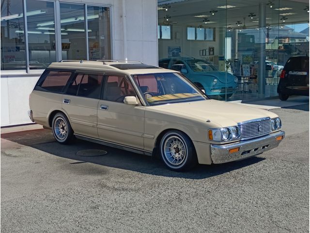 TOYOTA CROWN WAGON 1998 Image 31