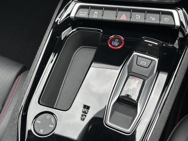 AUDI RS E-TRON GT 2024 Image 31