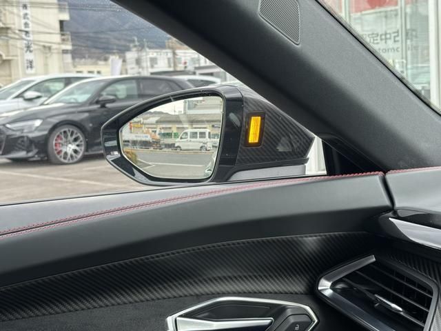 AUDI RS E-TRON GT 2024 Image 31