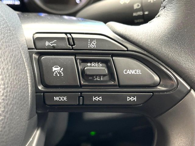 TOYOTA YARIS CROSS HYBRID 2023 Image 31