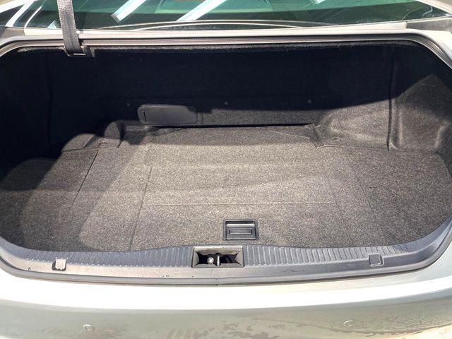 TOYOTA CROWN SEDAN HYBRID 2013 Image 31