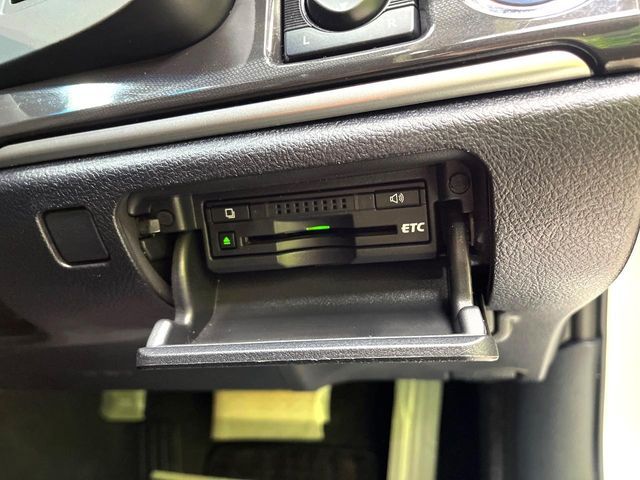 TOYOTA CROWN SEDAN HYBRID 2015 Image 31