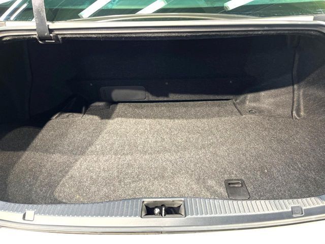 TOYOTA CROWN SEDAN HYBRID 2015 Image 31