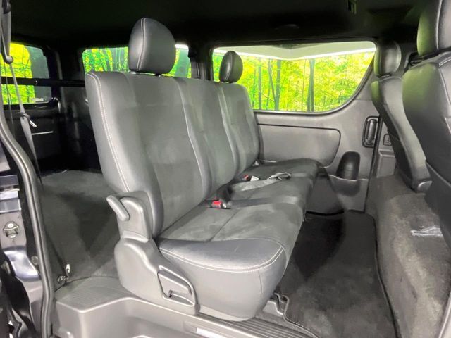 TOYOTA HIACE VAN 4WD 2021 Image 31
