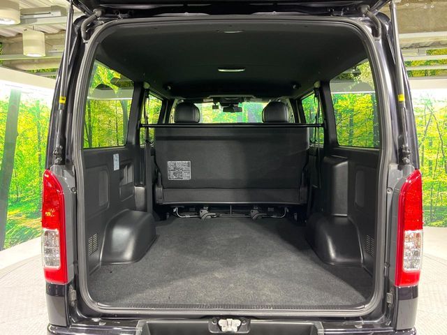 TOYOTA HIACE VAN 4WD 2021 Image 31