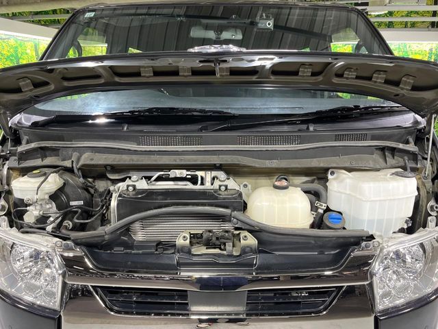 TOYOTA HIACE VAN 4WD 2021 Image 31