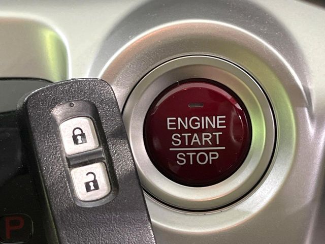 HONDA N-WGN 2015 Image 31