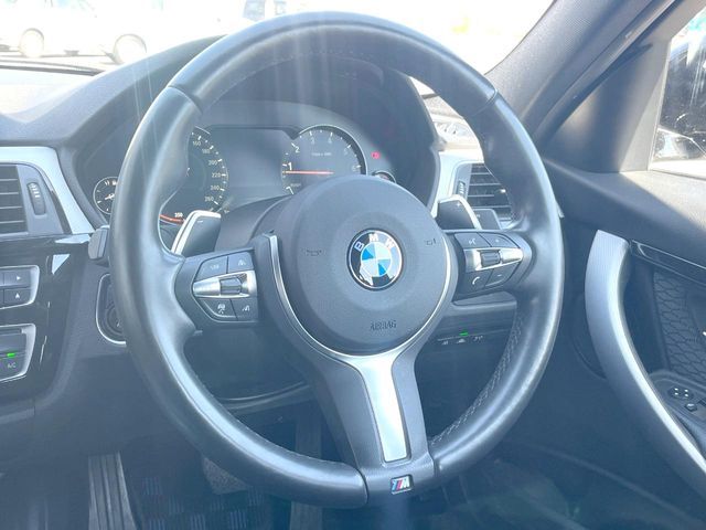 BMW 3SERIES SEDAN 2017 Image 31