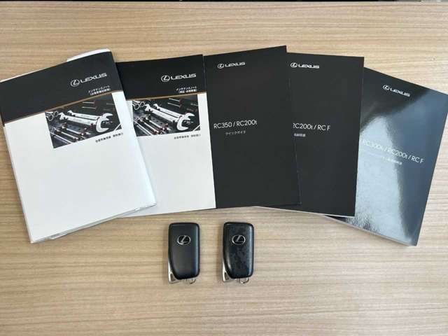 TOYOTA LEXUS RC200T 2017 Image 31