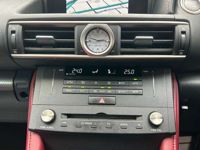 TOYOTA LEXUS RC200T 2017 Image 31