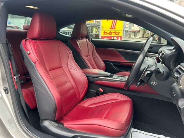 TOYOTA LEXUS RC200T 2017 Image 31