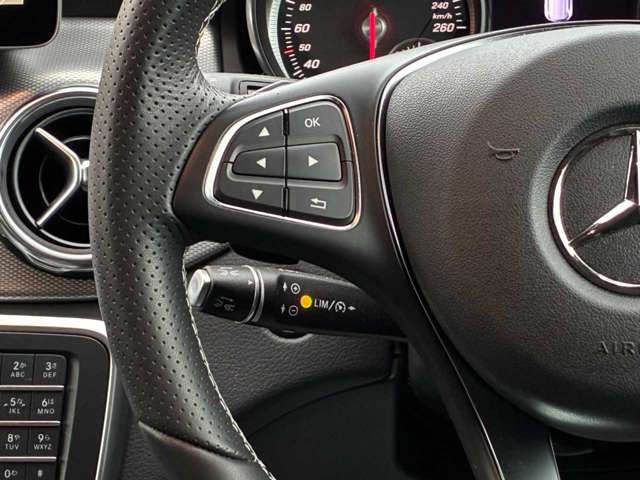 MERCEDES BENZ GLA CL 2017 Image 31