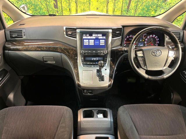 TOYOTA VELLFIRE 2012 Image 31