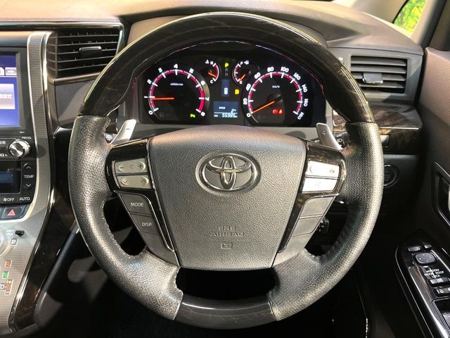 TOYOTA VELLFIRE 2012 Image 31