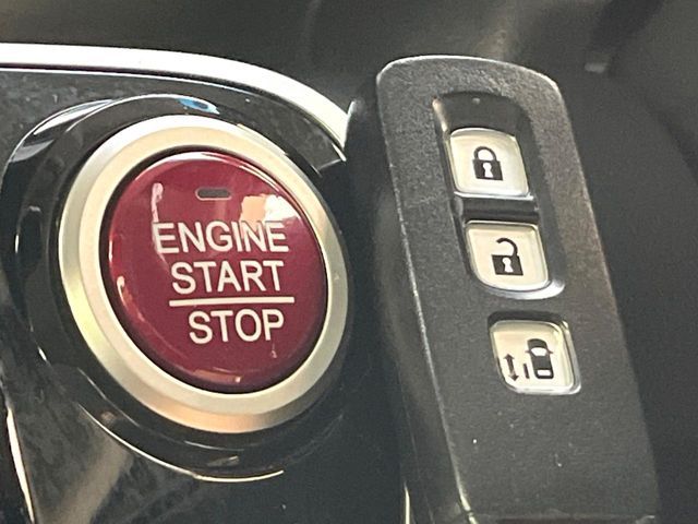 HONDA N BOX CUSTOM 2016 Image 31