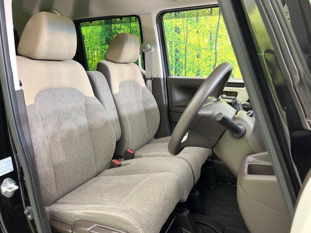 HONDA N BOX 2023 Image 31