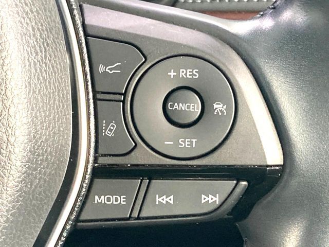 TOYOTA HARRIER 2WD 2021 Image 31