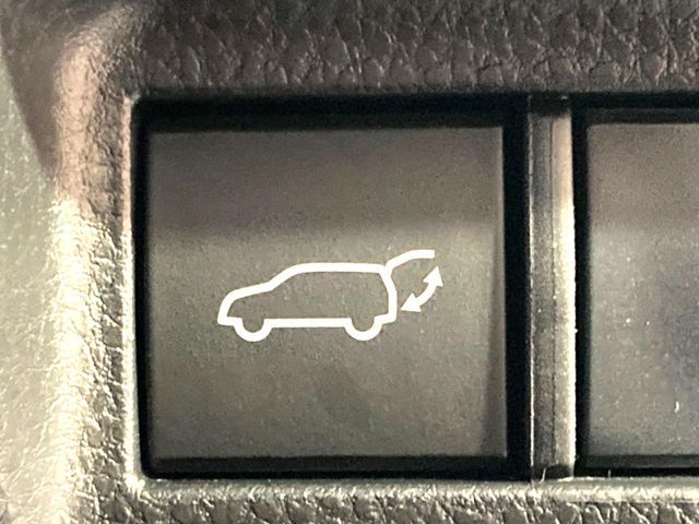 TOYOTA HARRIER 2WD 2021 Image 31