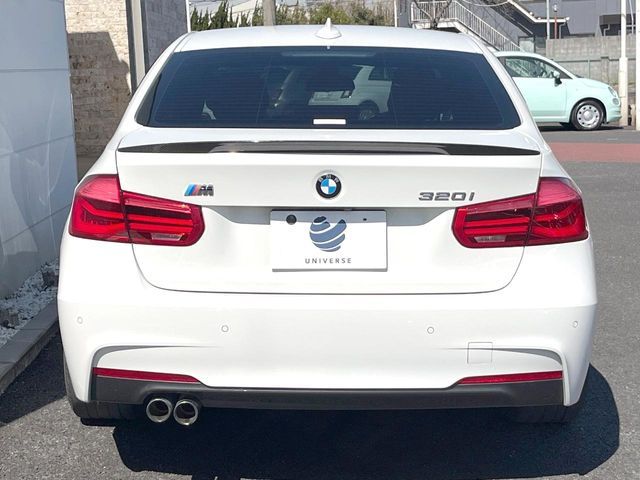 BMW 3SERIES SEDAN 2017 Image 31