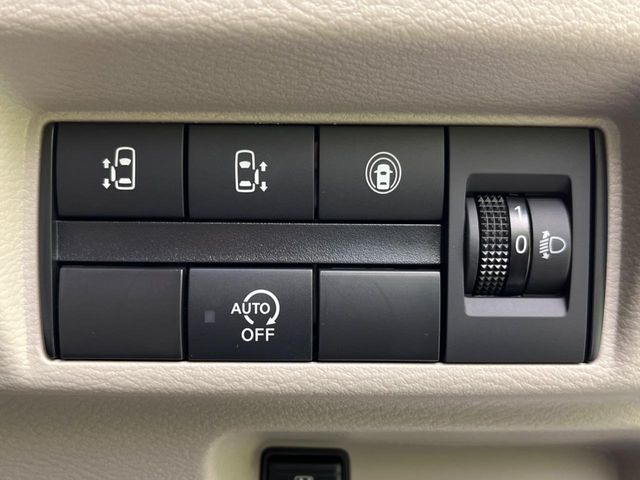 NISSAN ROOX 2024 Image 31