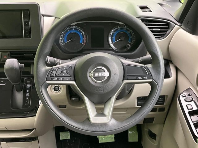 NISSAN ROOX 2024 Image 31