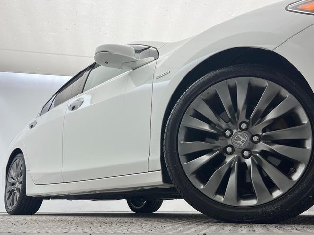 HONDA LEGEND HYBRID 2015 Image 31