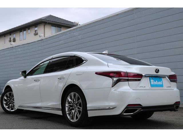 TOYOTA LEXUS LS500 2020 Image 31