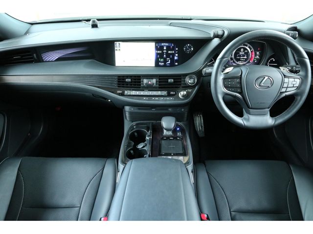 TOYOTA LEXUS LS500 2020 Image 31