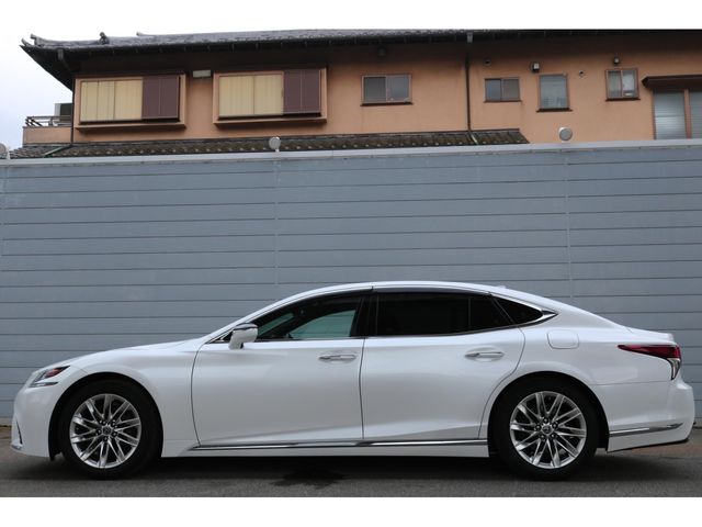 TOYOTA LEXUS LS500 2020 Image 31