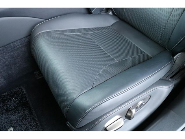 TOYOTA LEXUS LS500 2020 Image 31