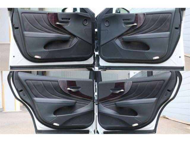 TOYOTA LEXUS LS500 2020 Image 31